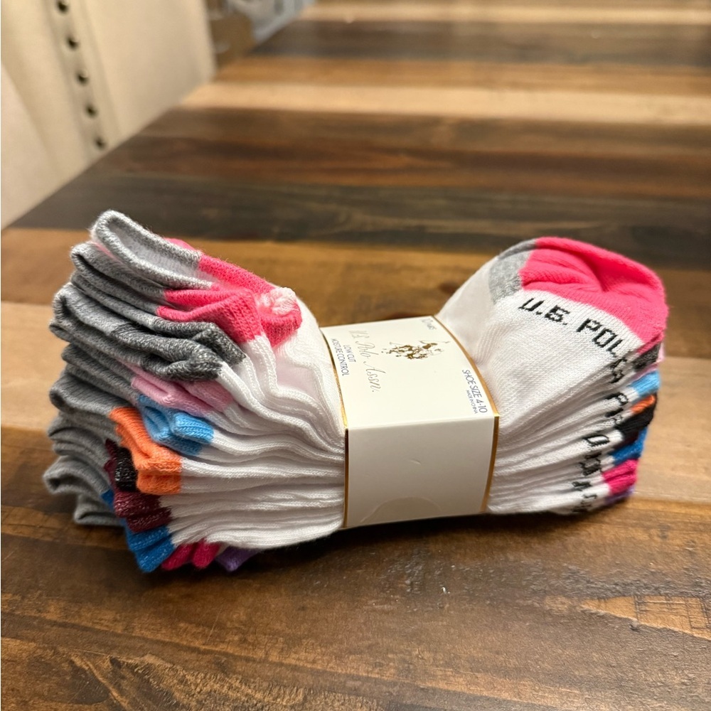 U.S. Polo Assn. Women’s Low Cut Moisture Control Socks 10 Pairs White 4-10